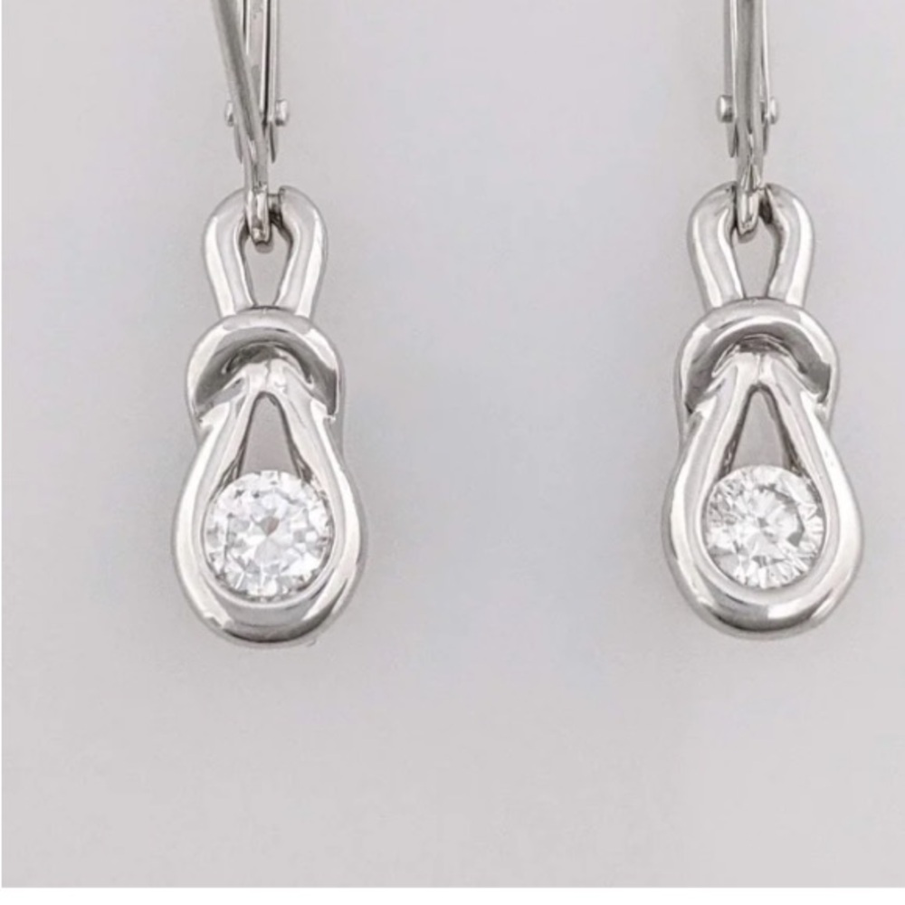 RS COVENANT Love Knot dangling earrings with 2ct Cz new in packaging